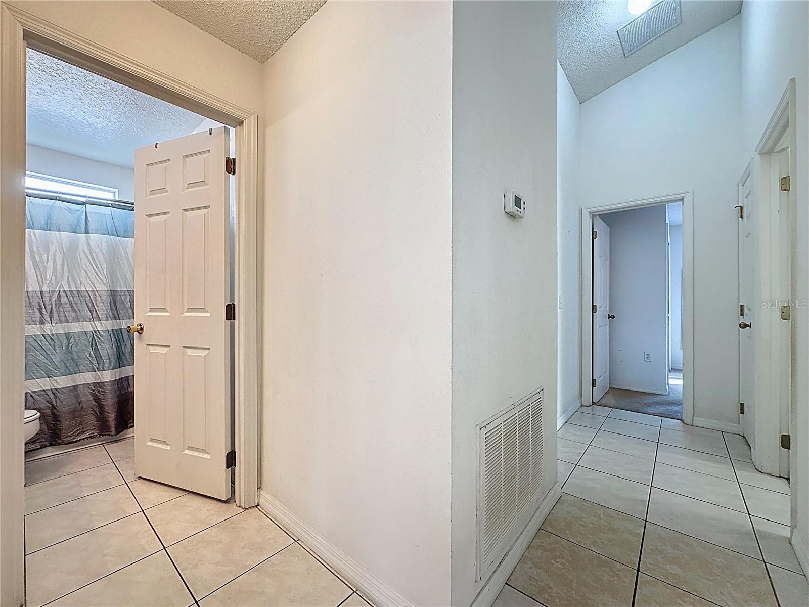 Image 30 of 79 For 2680 Hemingway Avenue