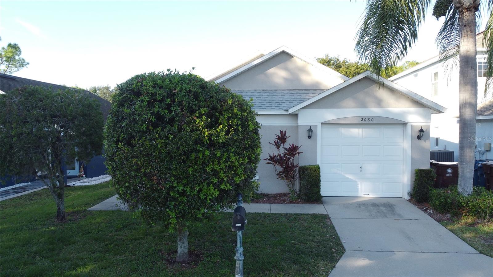 Image 44 of 79 For 2680 Hemingway Avenue