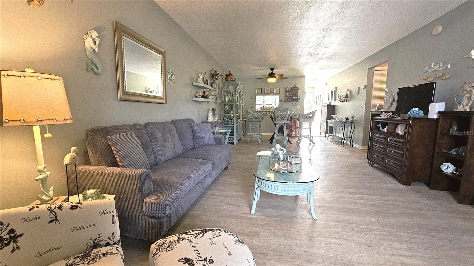 Image 10 of 20 For 93 Boundary Boulevard 303