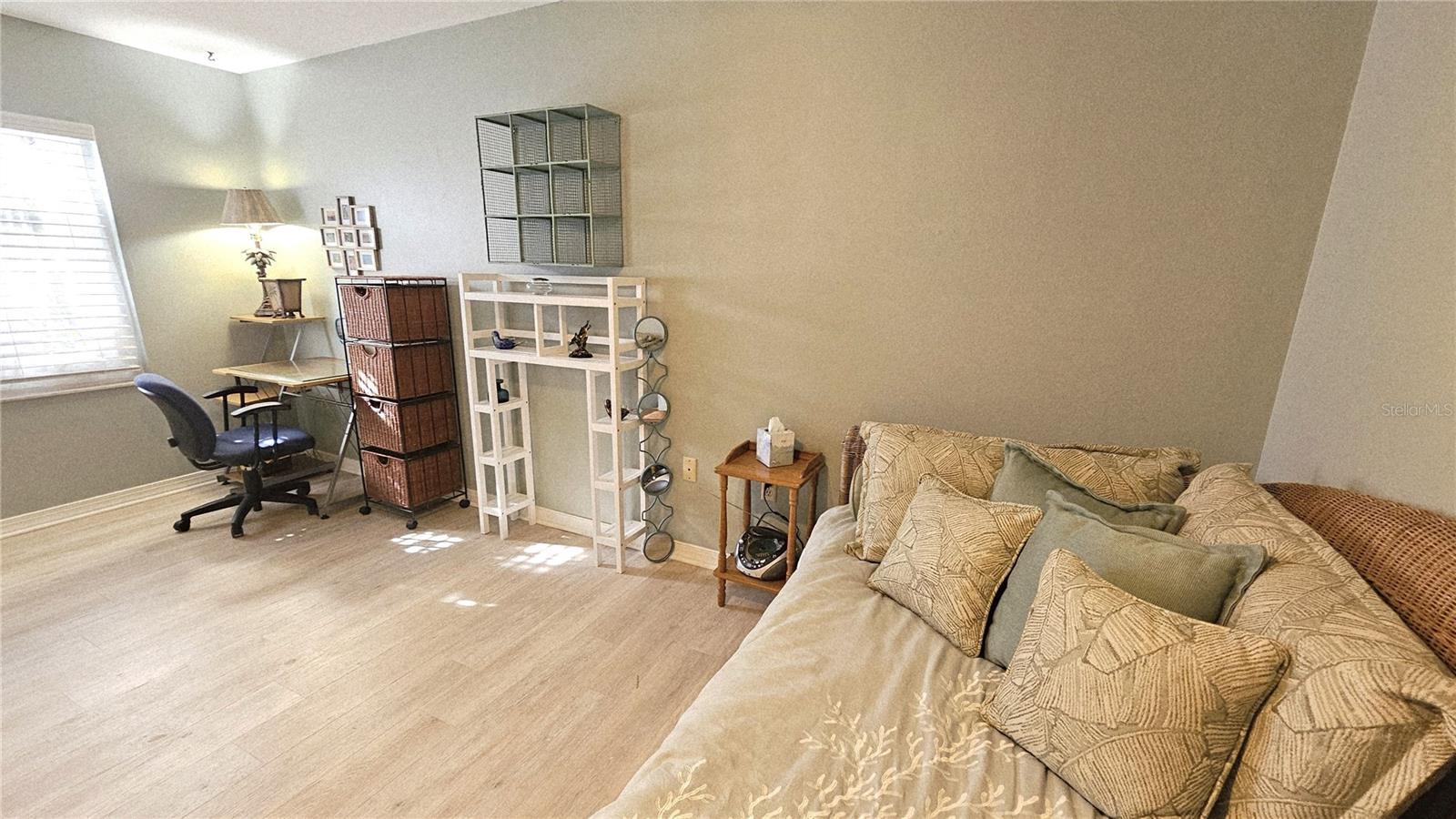 Image 12 of 20 For 93 Boundary Boulevard 303