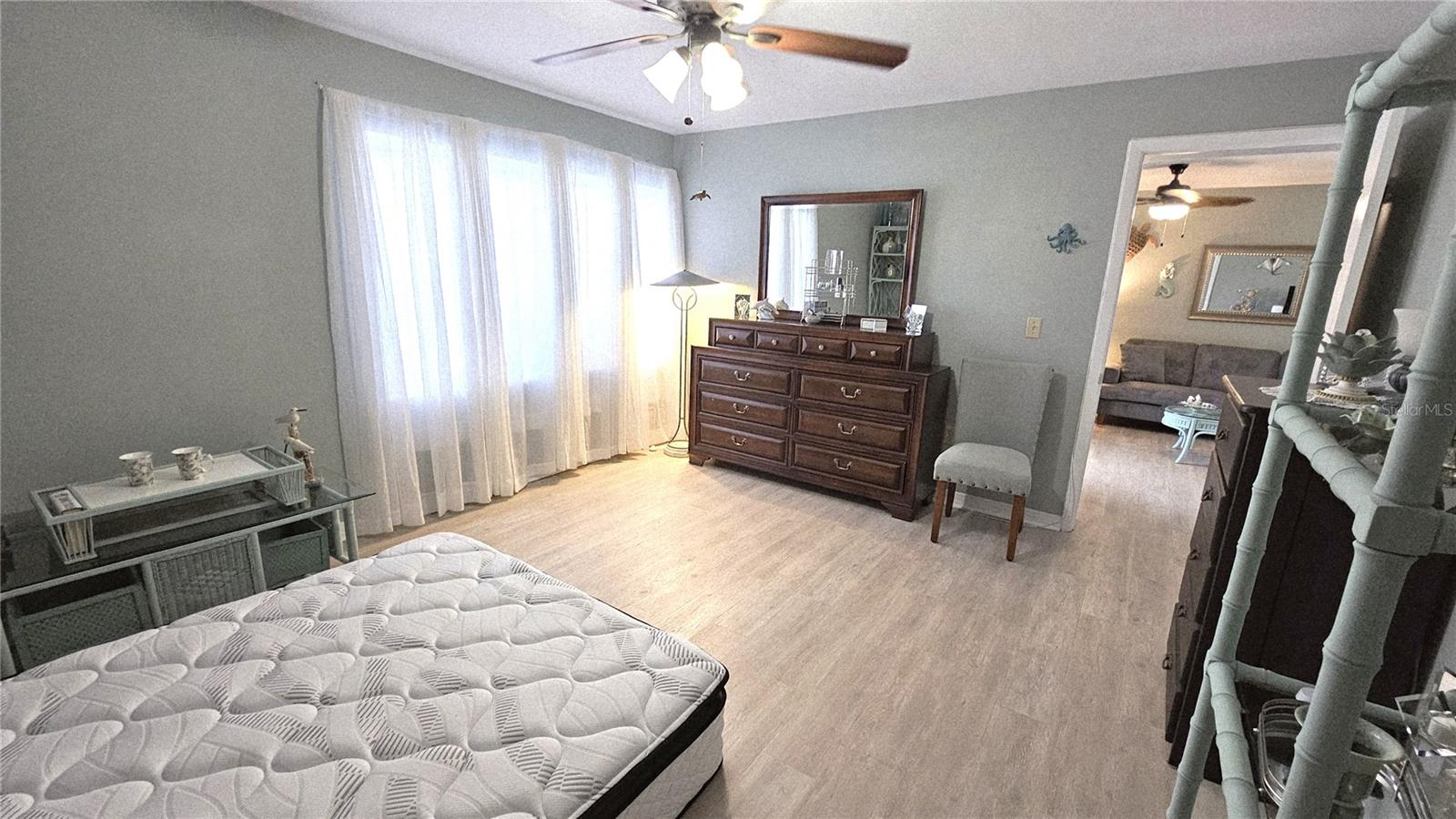 Image 15 of 20 For 93 Boundary Boulevard 303