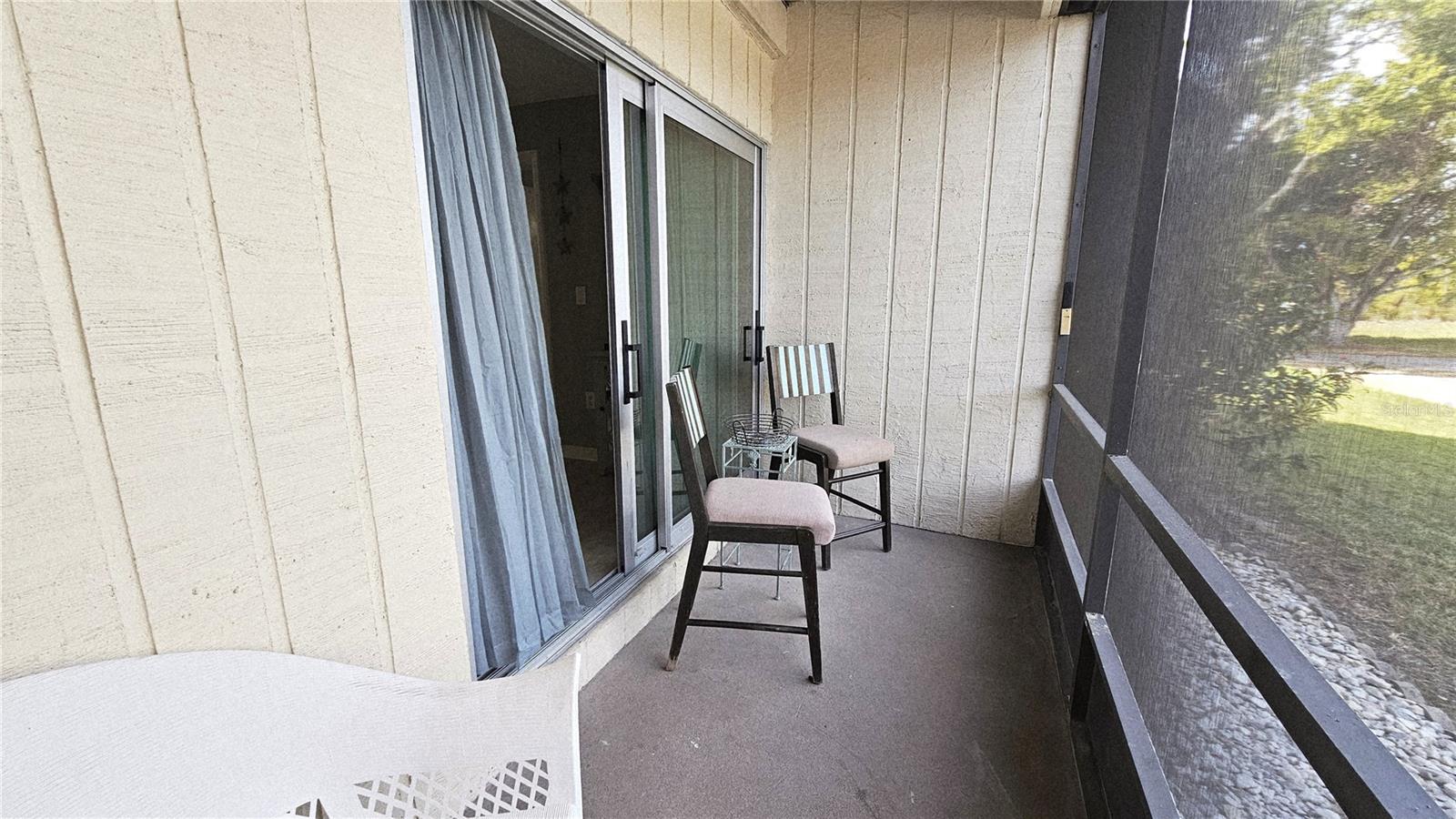 Image 19 of 20 For 93 Boundary Boulevard 303