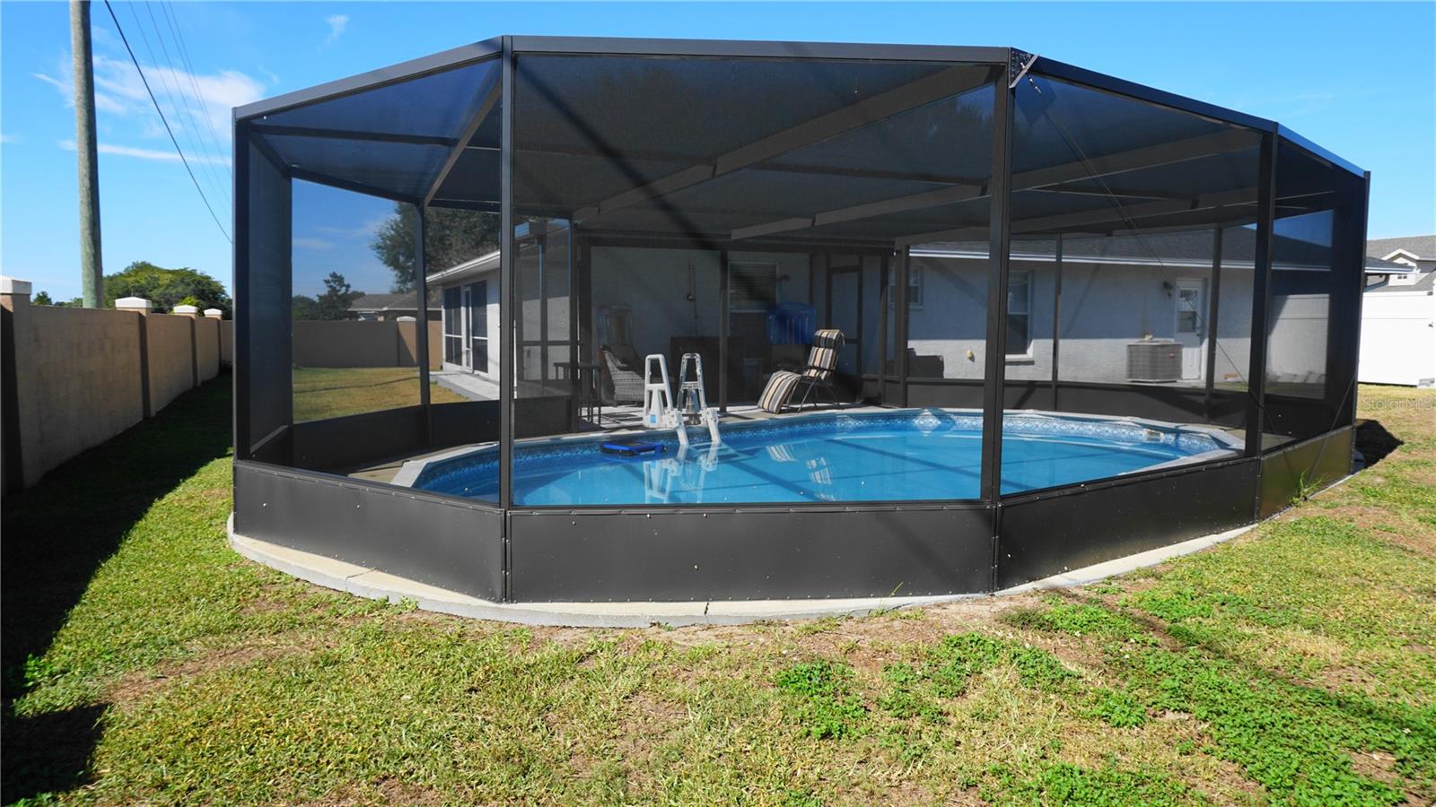 Image 19 of 23 For 104 Bentley Oaks Boulevard