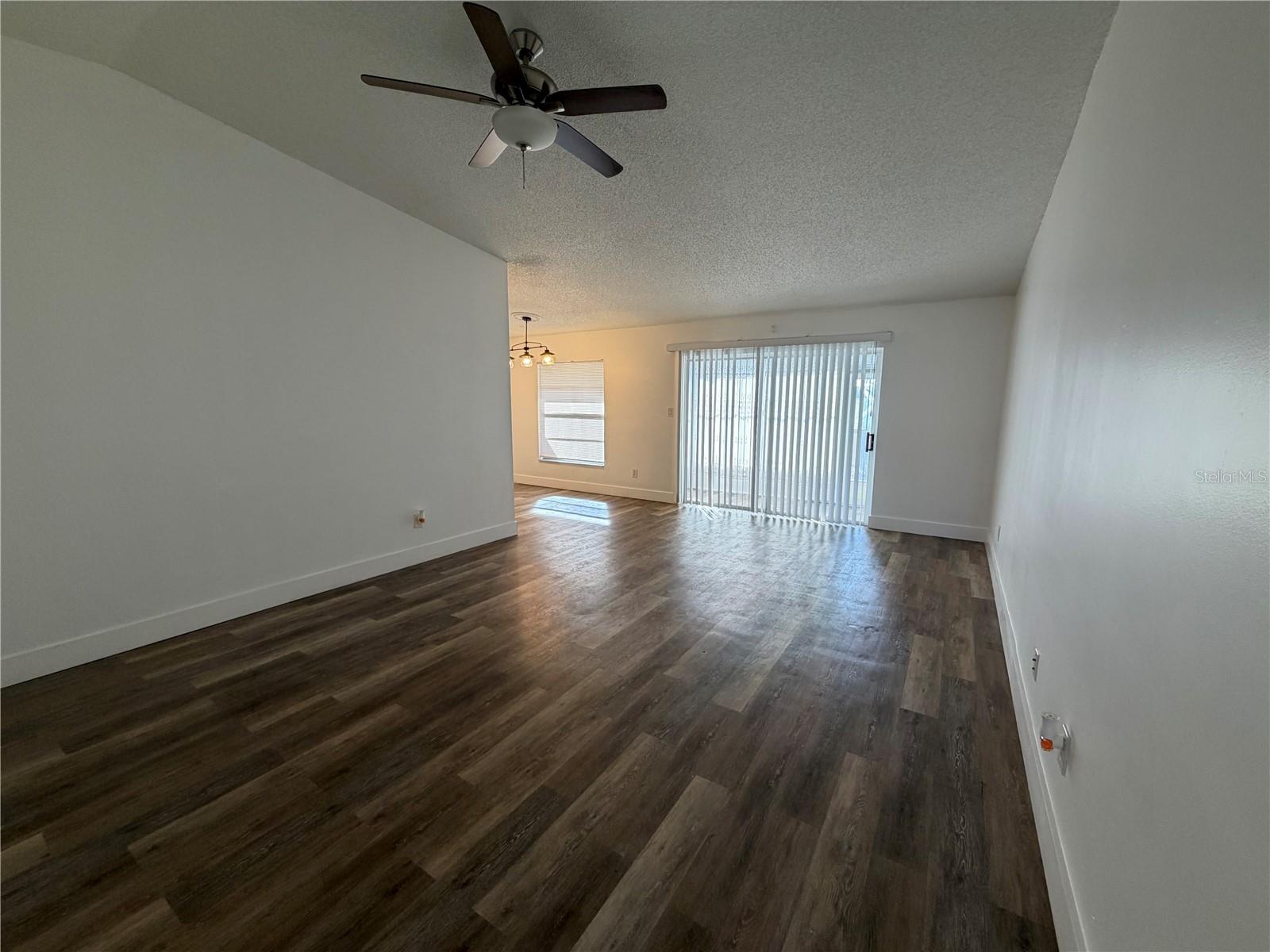 Image 22 of 30 For 3055 Autumn Court