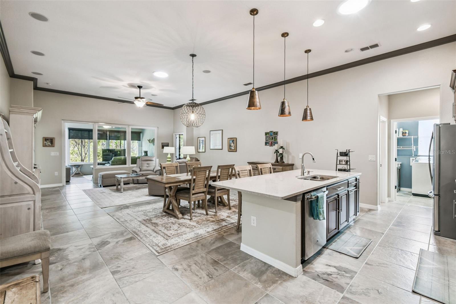 Image 19 of 72 For 514 San Joaquin Road