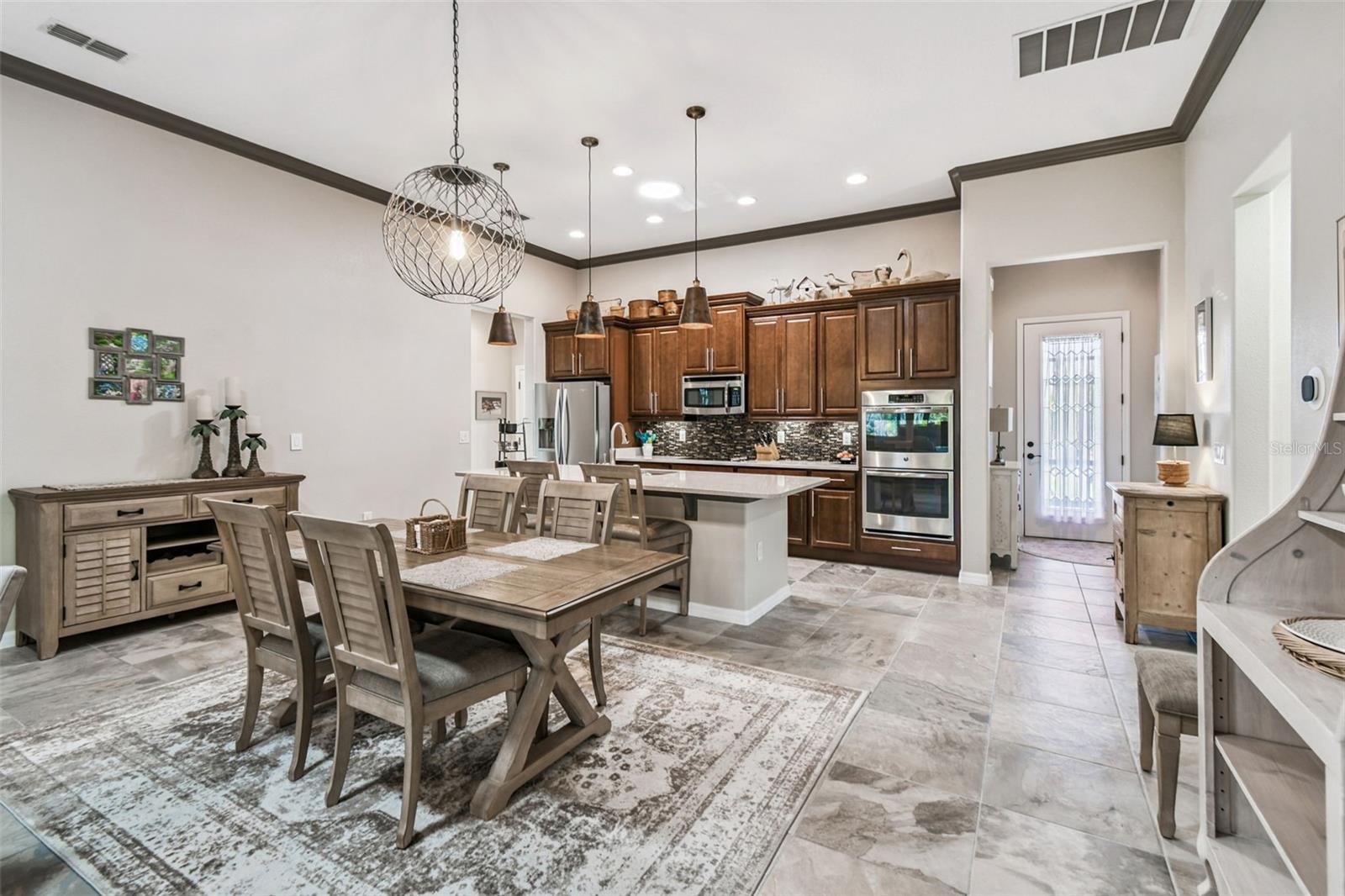 Image 23 of 72 For 514 San Joaquin Road