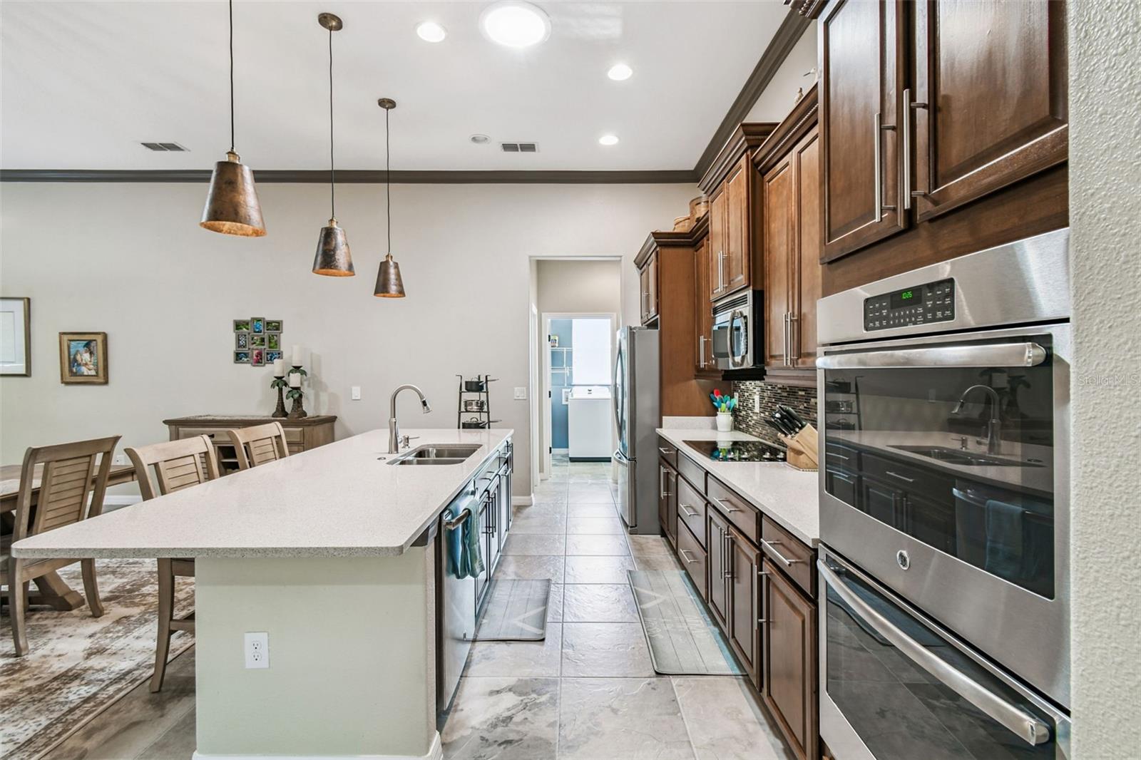 Image 25 of 72 For 514 San Joaquin Road