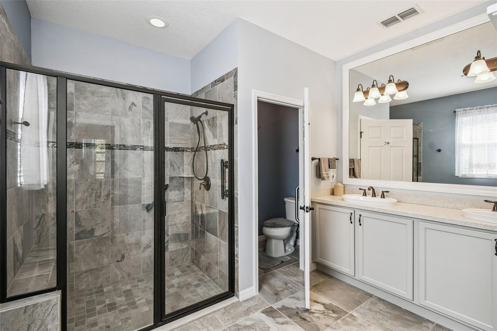 Image 38 of 72 For 514 San Joaquin Road