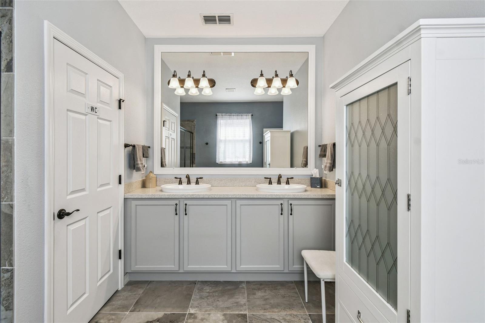 Image 40 of 72 For 514 San Joaquin Road