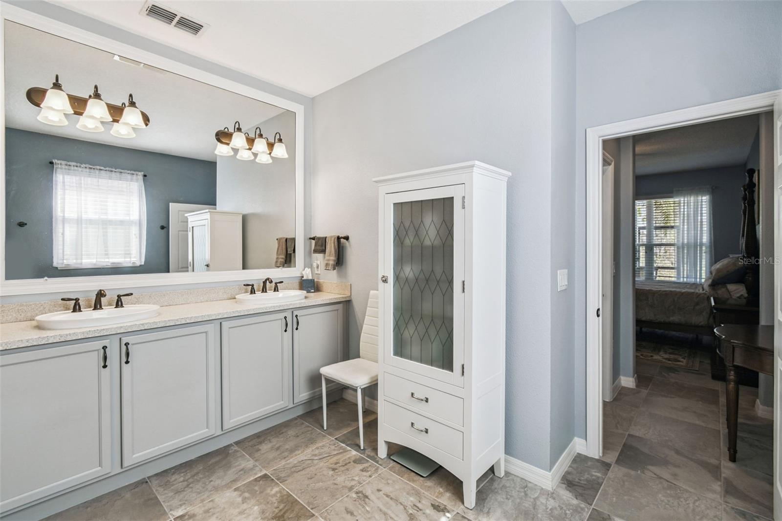 Image 42 of 72 For 514 San Joaquin Road