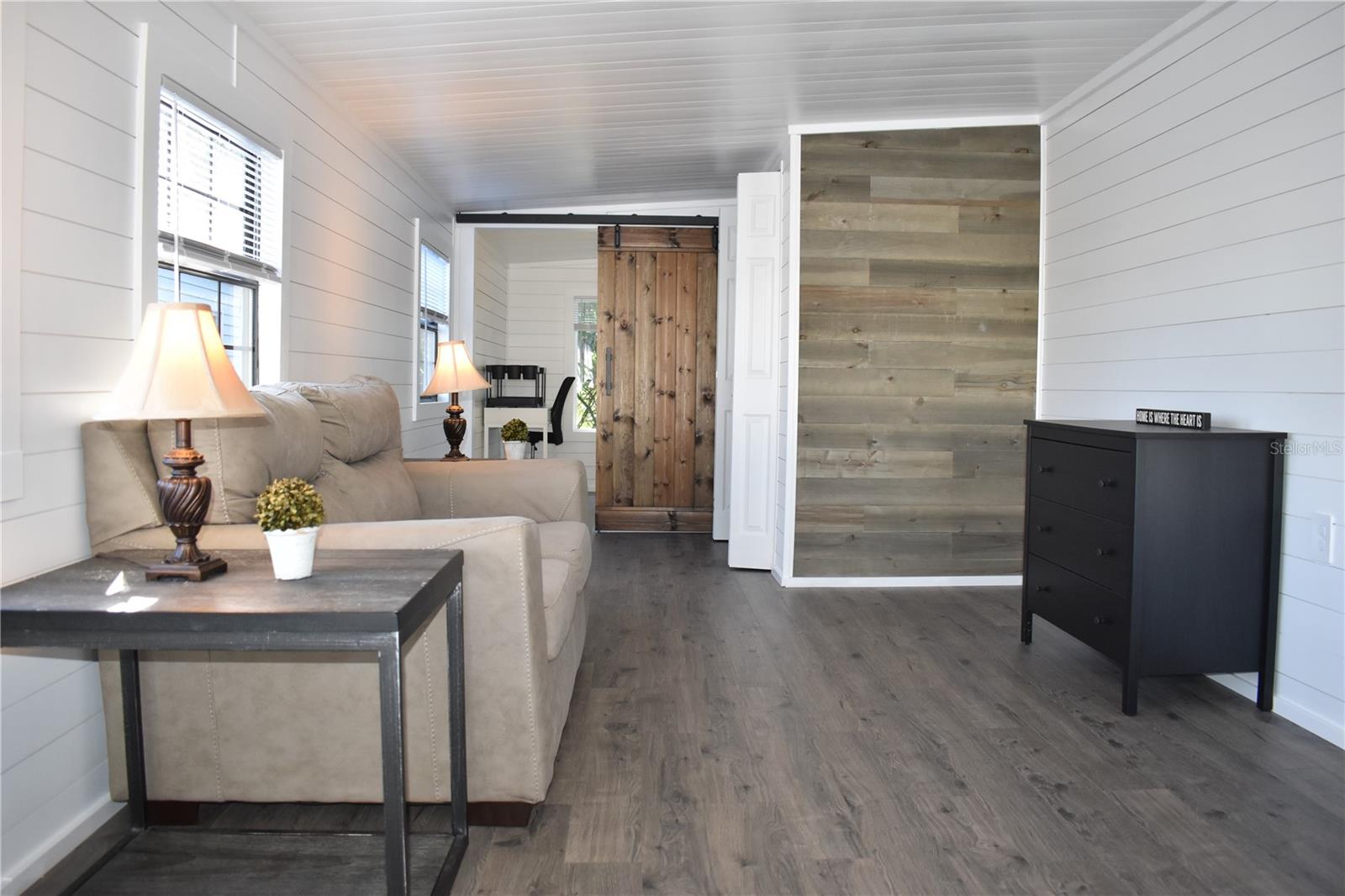 Image 13 of 57 For 9000 Us Highway 192 486