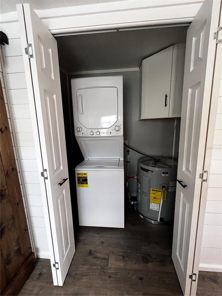 Image 18 of 57 For 9000 Us Highway 192 486