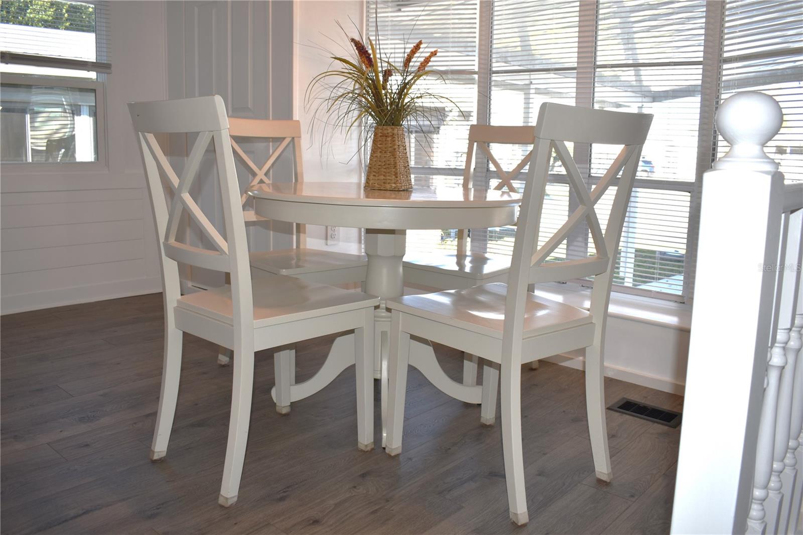 Image 21 of 57 For 9000 Us Highway 192 486