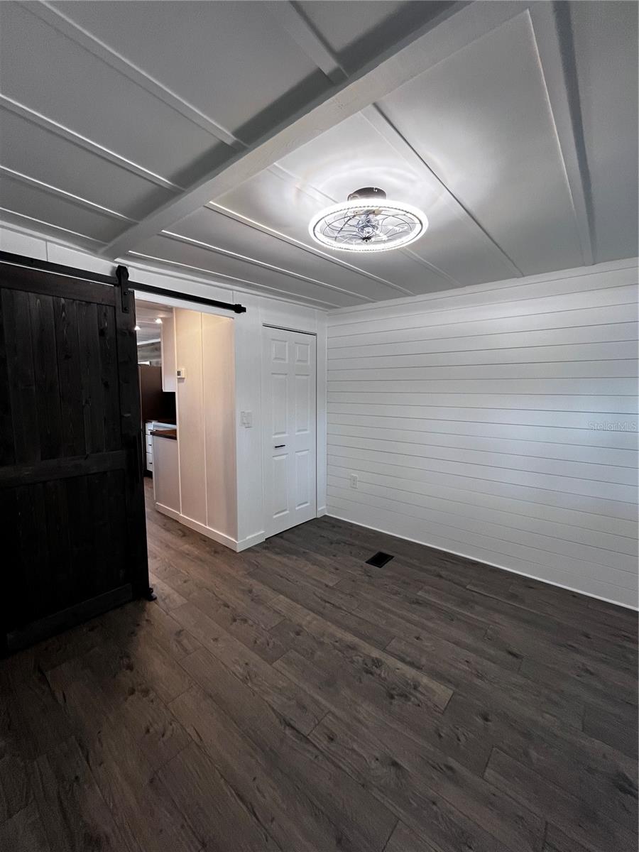 Image 39 of 57 For 9000 Us Highway 192 486