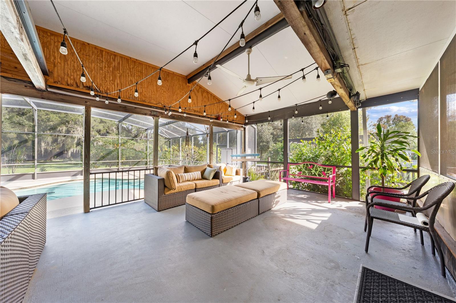 Image 11 of 57 For 2827 Godwin Road