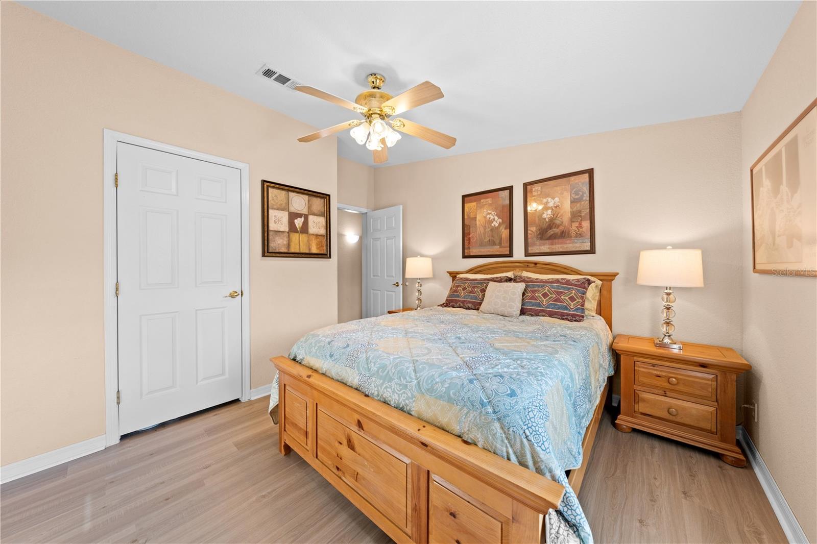 Image 42 of 57 For 2827 Godwin Road