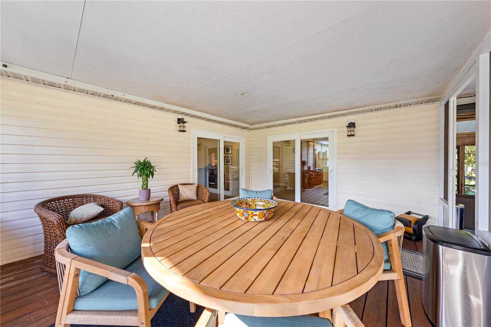 Image 9 of 57 For 2827 Godwin Road