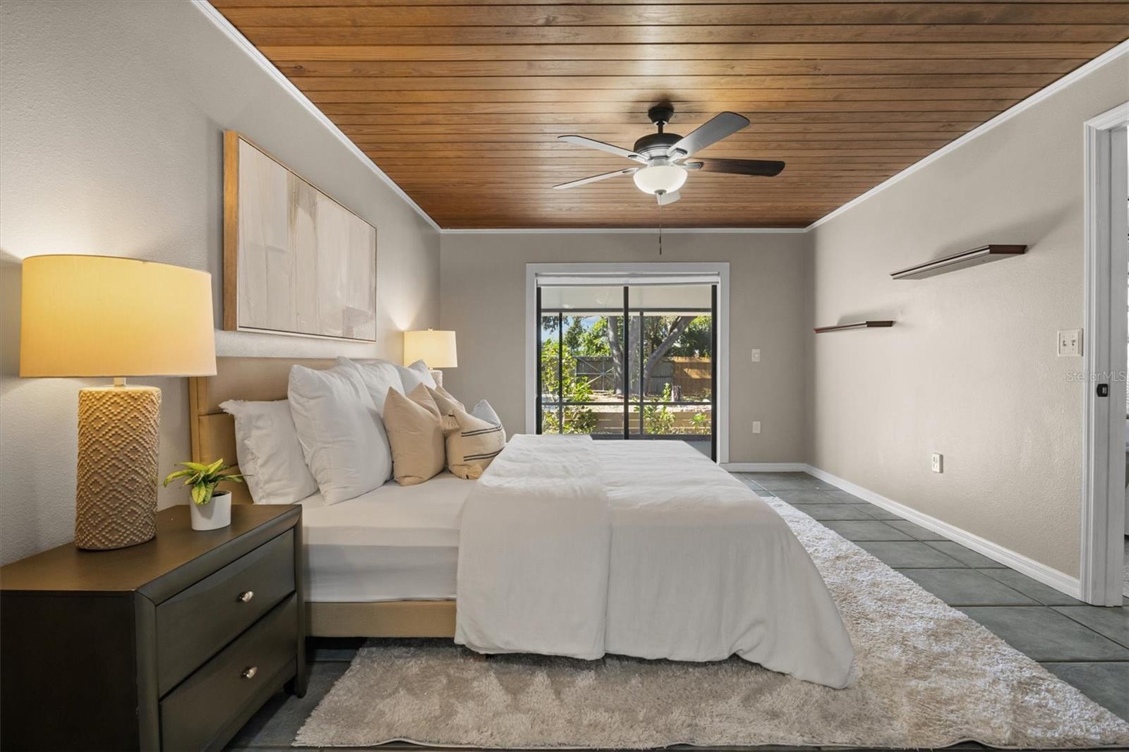 Image 22 of 51 For 5029 River Lake Road