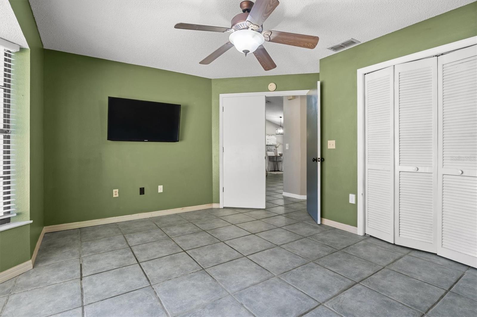 Image 28 of 51 For 5029 River Lake Road