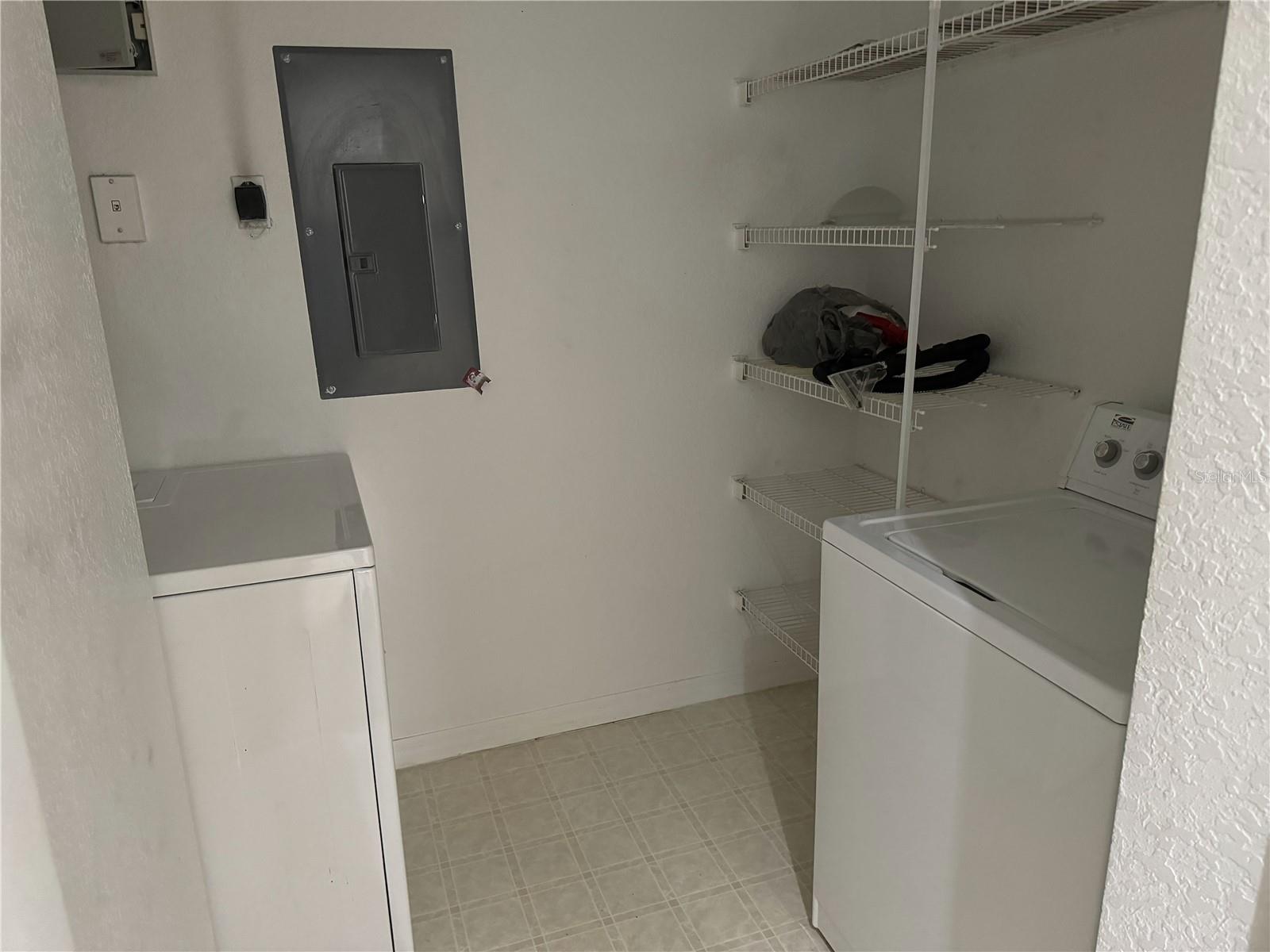 Image 25 of 62 For 8907 Legacy Court 14 205