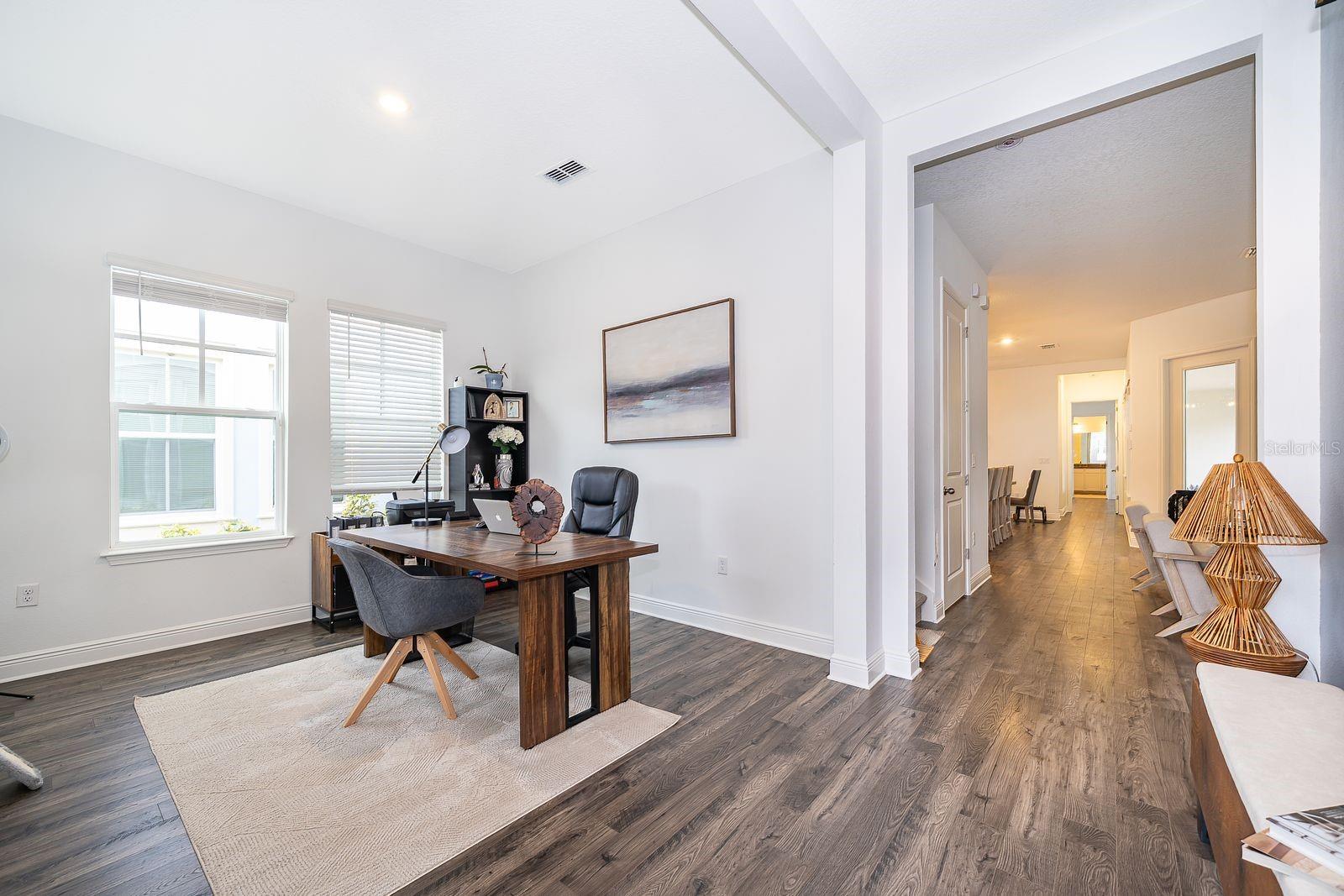 Image 3 of 26 For 9750 Neruda Street