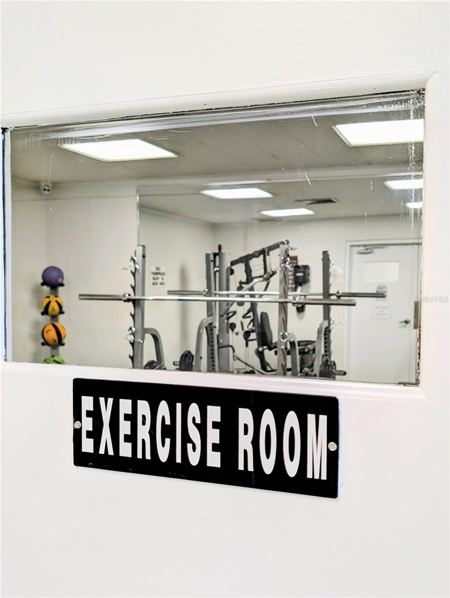 Image 15 of 17 For 609 Indian Lake Drive