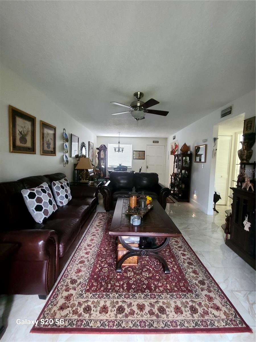 Image 15 of 45 For 6328 Newtown Circle 28a2