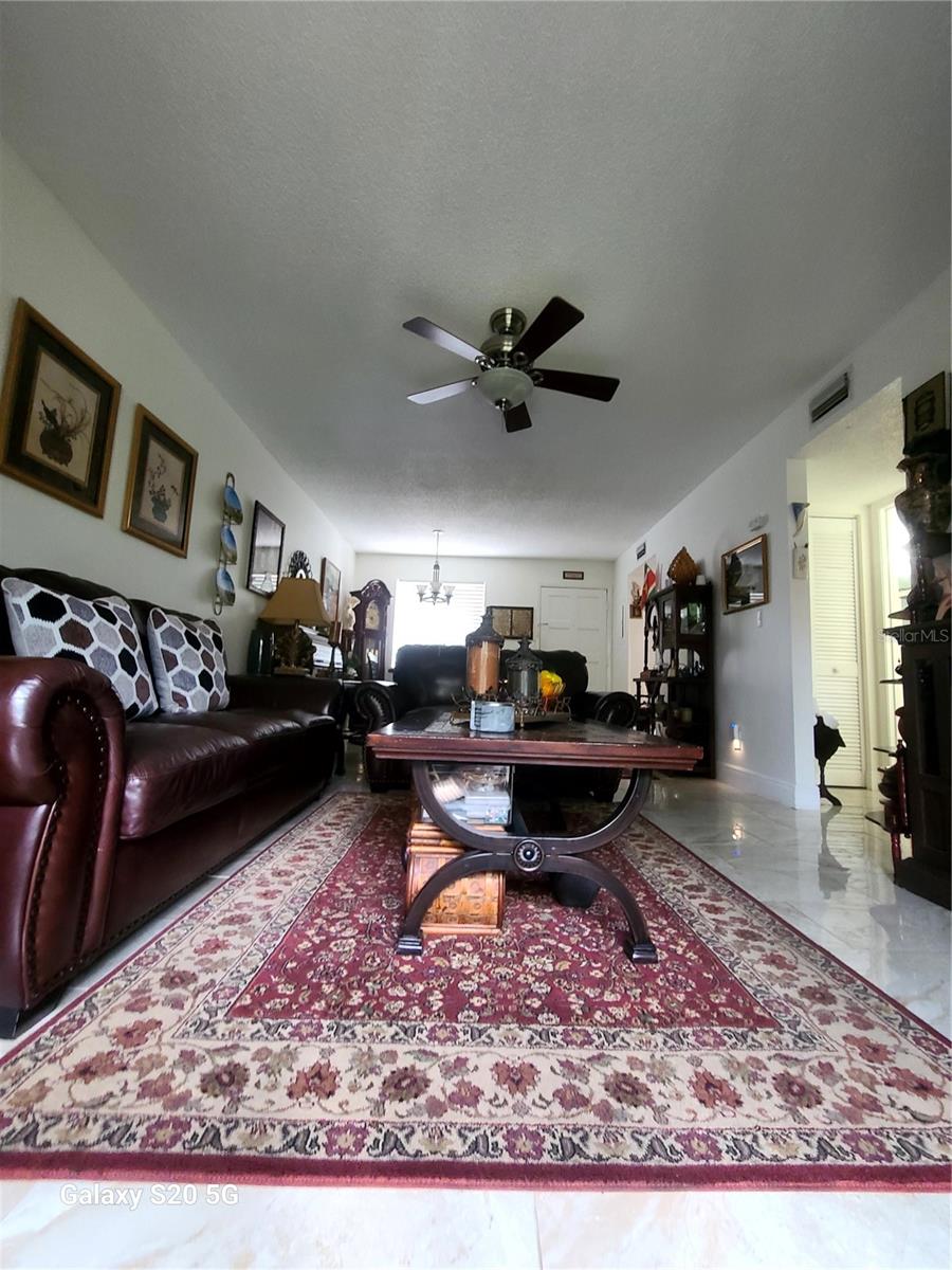 Image 16 of 45 For 6328 Newtown Circle 28a2