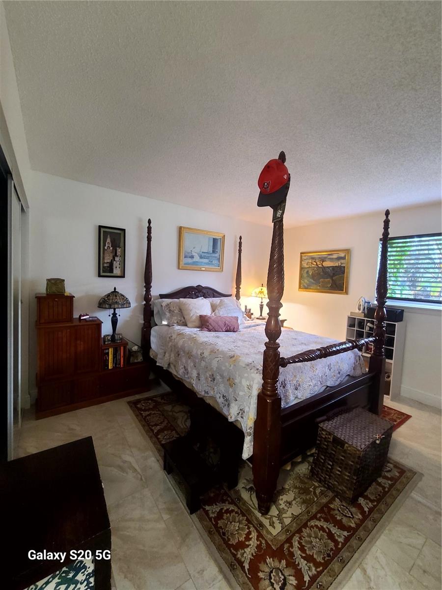 Image 30 of 45 For 6328 Newtown Circle 28a2