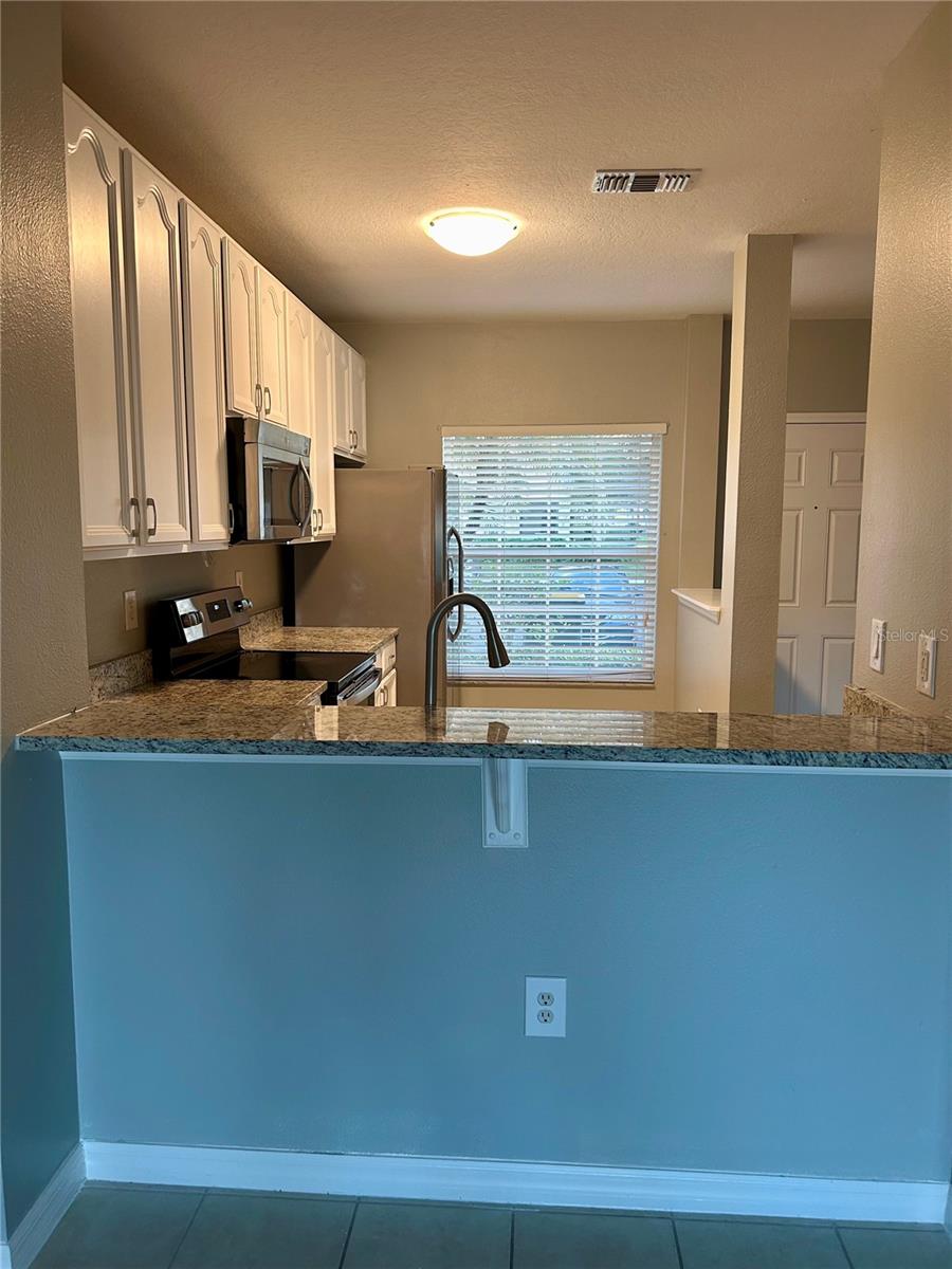 Image 6 of 30 For 612 Chelsea Drive