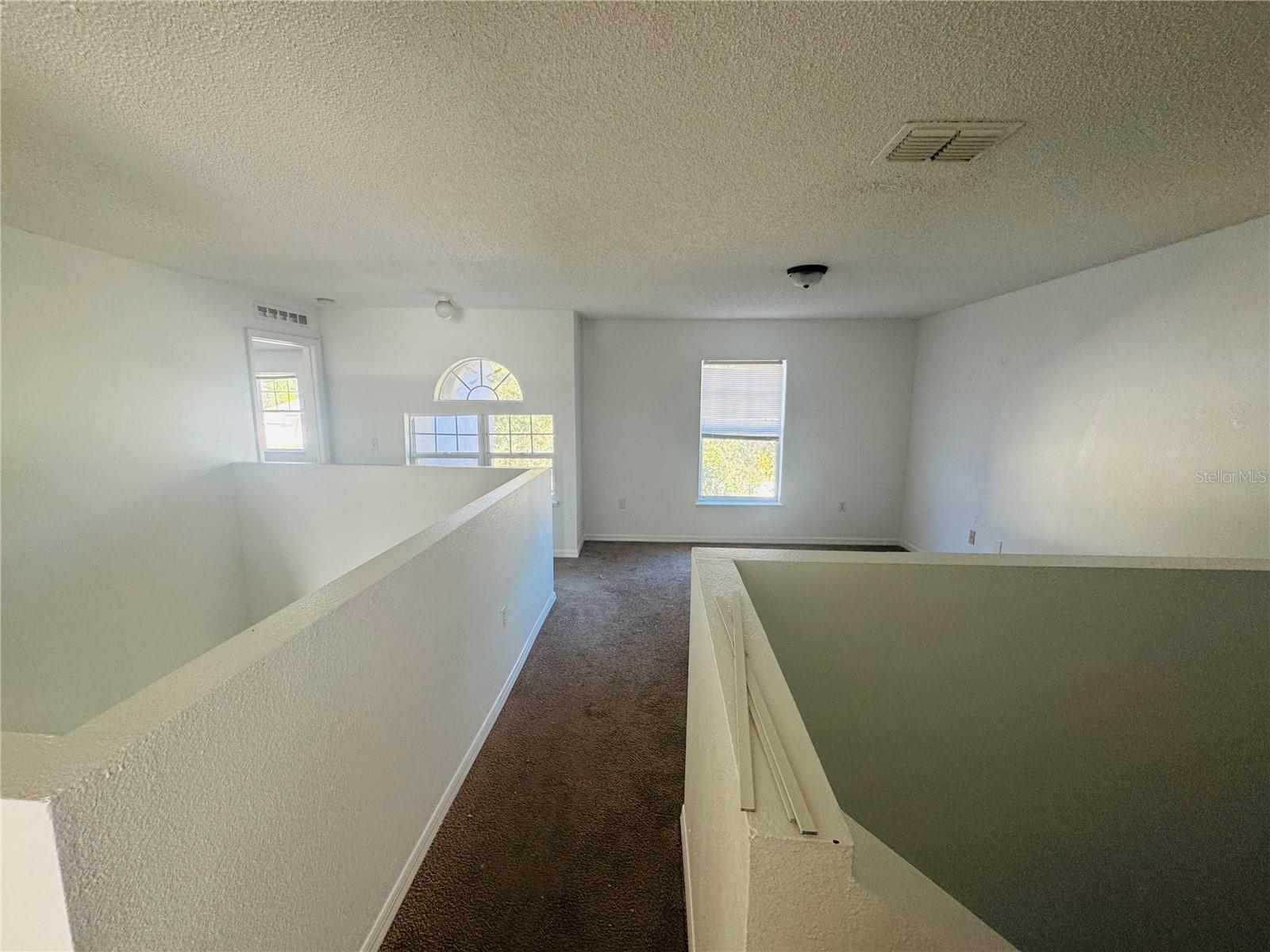 Image 13 of 21 For 408 Ohio Way