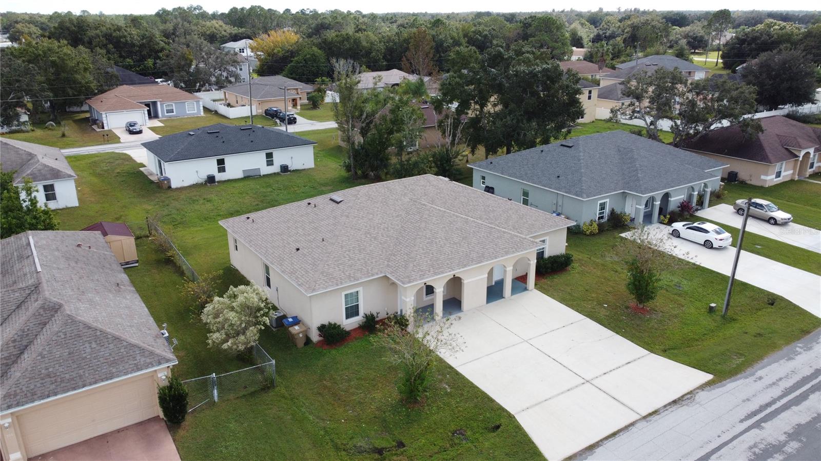 Image 6 of 81 For 328 Baccarat Court A-b