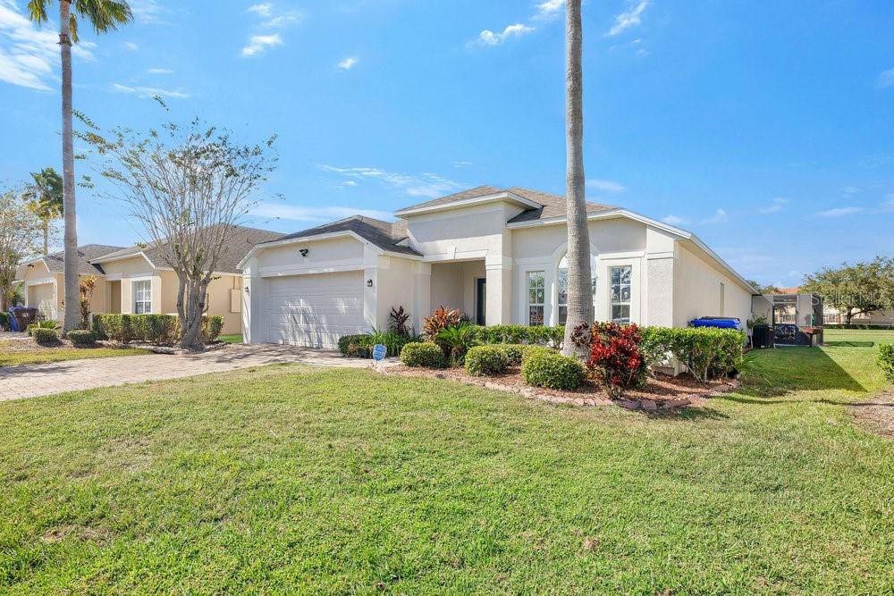 Image 4 of 37 For 4806 Cumbrian Lakes Drive