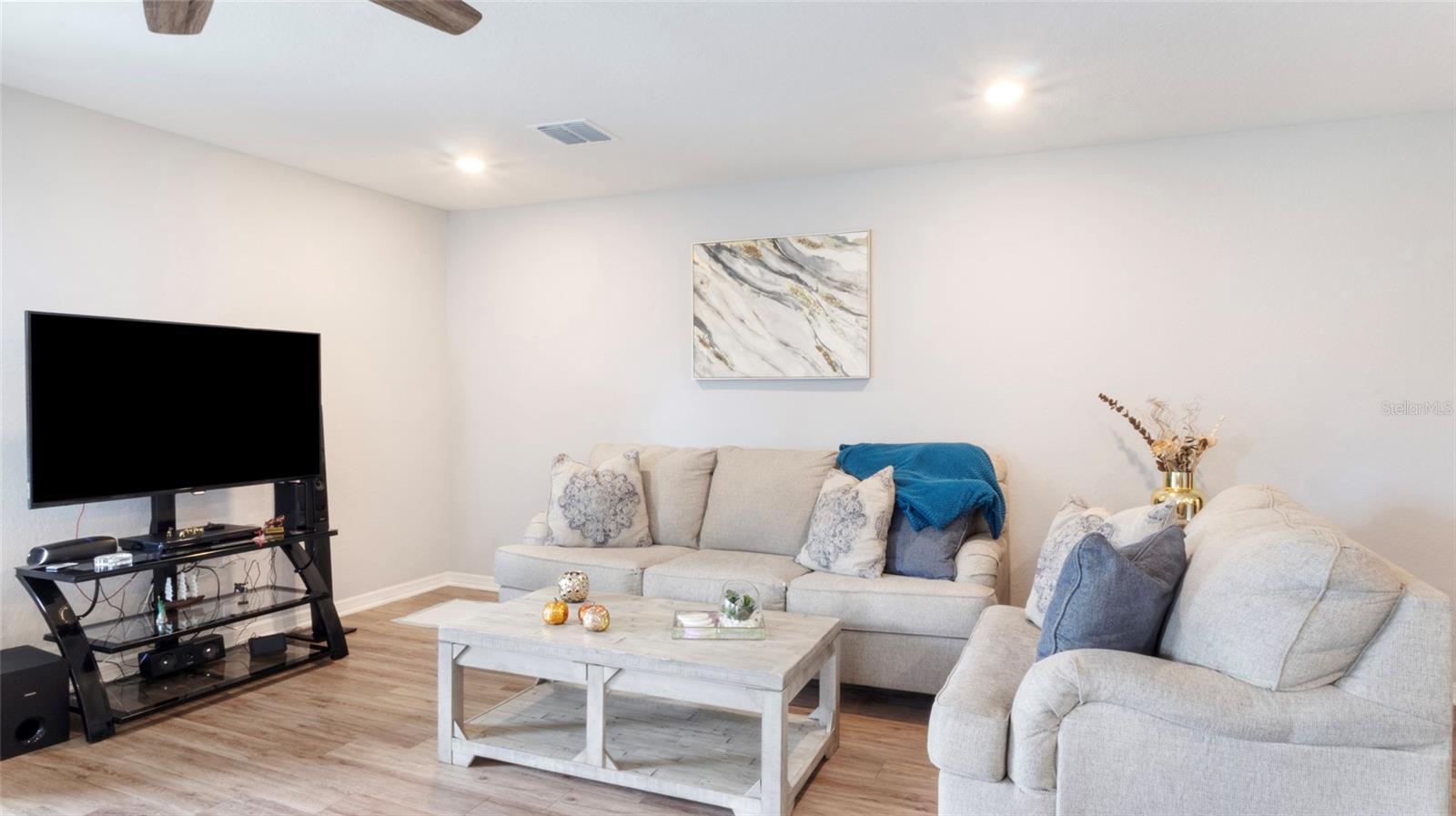 Image 18 of 25 For 2922 Fieldwood Circle