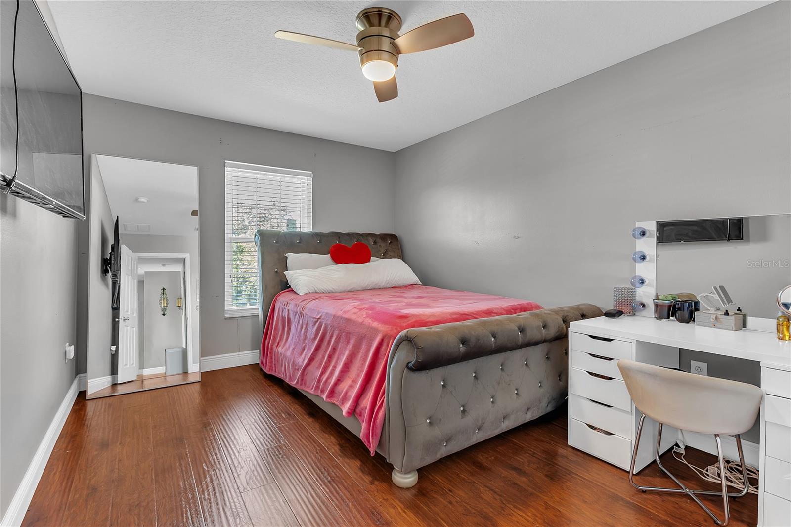 Image 17 of 38 For 3029 Julip Drive