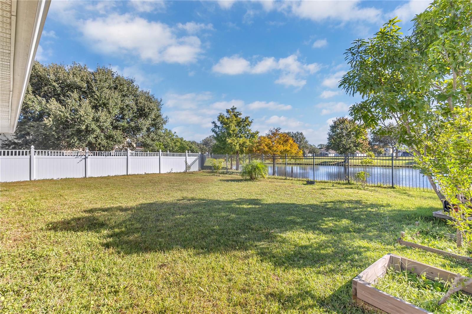 Image 24 of 38 For 3029 Julip Drive