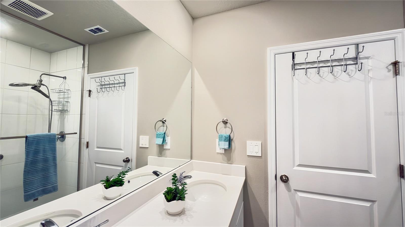 Image 16 of 24 For 3708 Radiant Mountain Drive