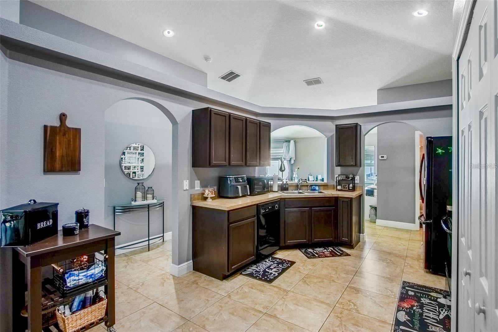 Image 17 of 51 For 3111 Turnberry Boulevard