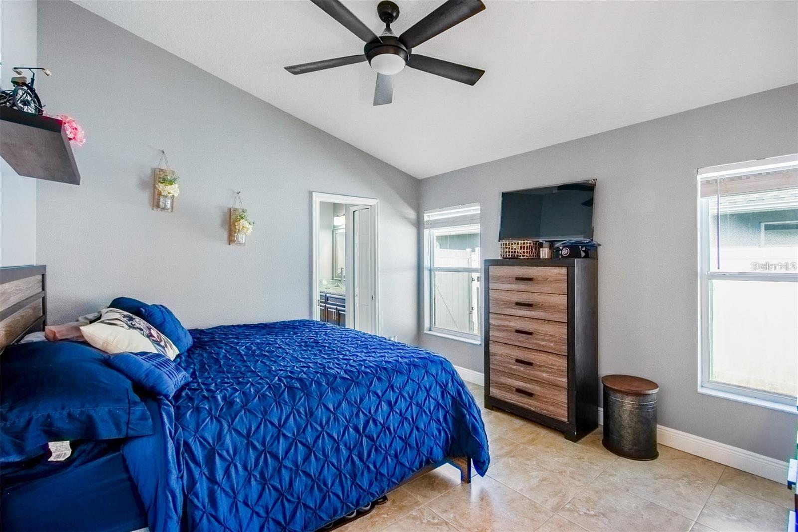 Image 23 of 51 For 3111 Turnberry Boulevard