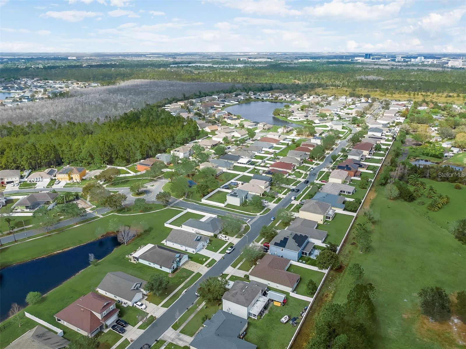 Image 41 of 51 For 3111 Turnberry Boulevard