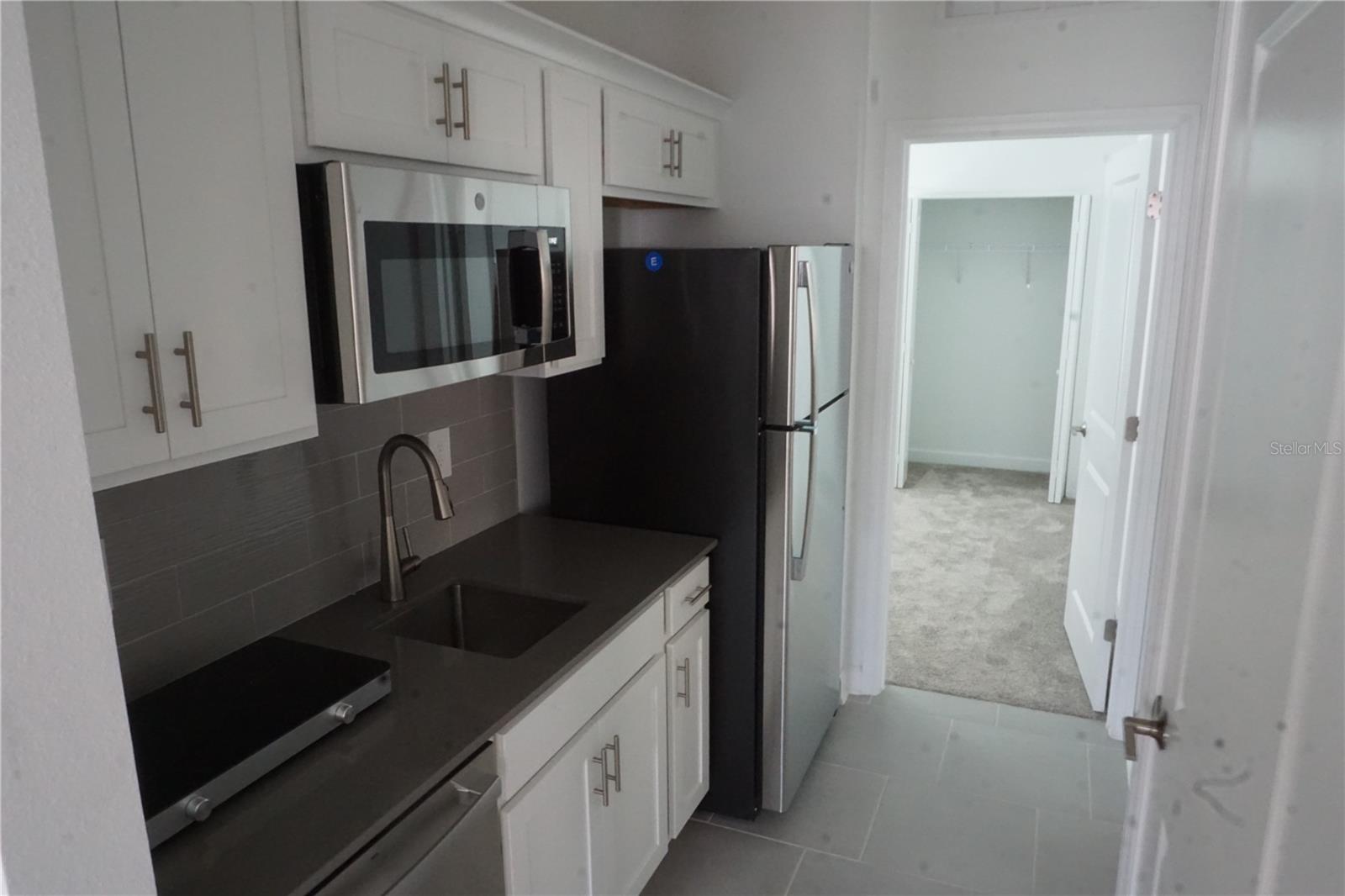 Image 6 of 8 For 5704 Stephens Road 01