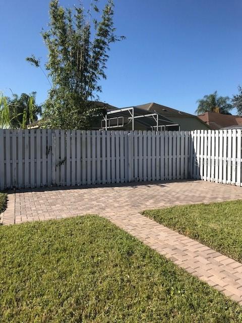 Image 31 of 32 For 13932 Huntwick Drive