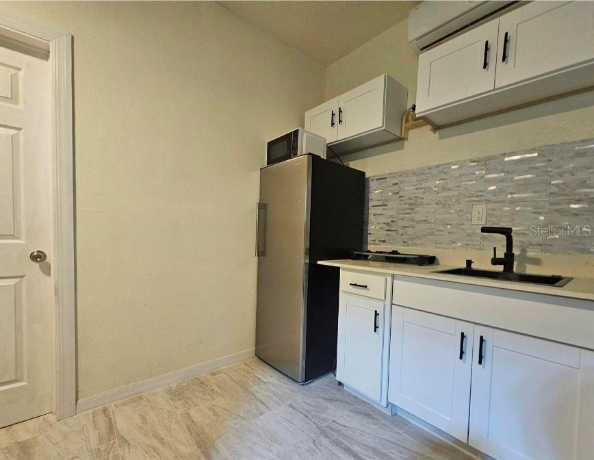 Image 2 of 6 For 1519 Barberry Drive