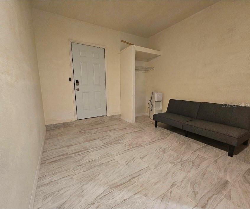 Image 3 of 6 For 1519 Barberry Drive