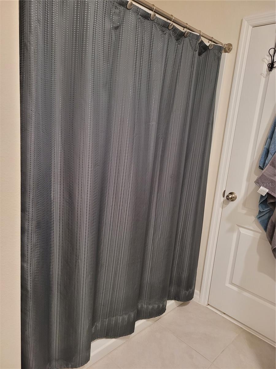 Image 20 of 30 For 6733 Huntleigh Hammock Road