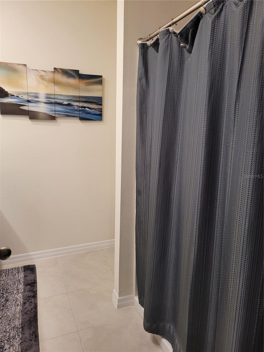 Image 21 of 30 For 6733 Huntleigh Hammock Road