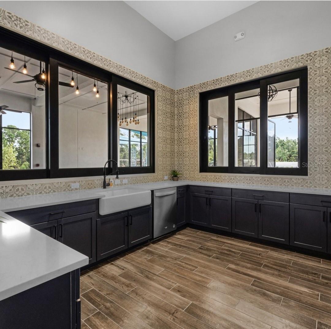 Image 26 of 30 For 6733 Huntleigh Hammock Road