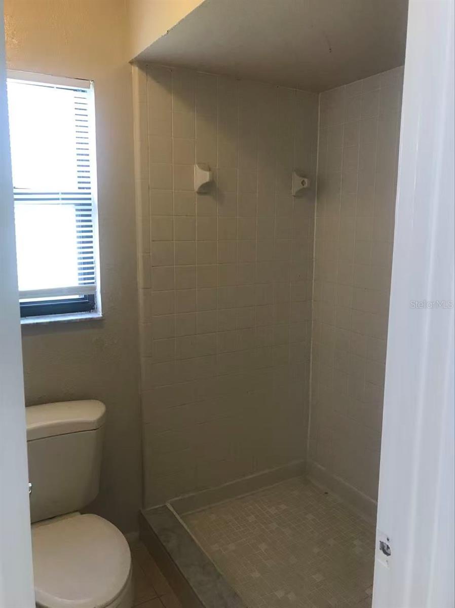 Image 15 of 18 For 7814 Sugar Brook Court 7814