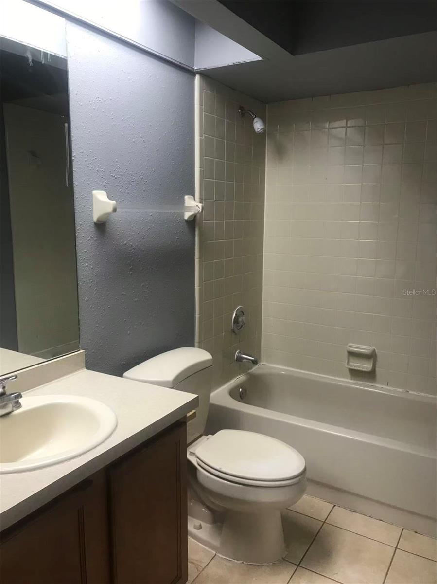 Image 7 of 18 For 7814 Sugar Brook Court 7814