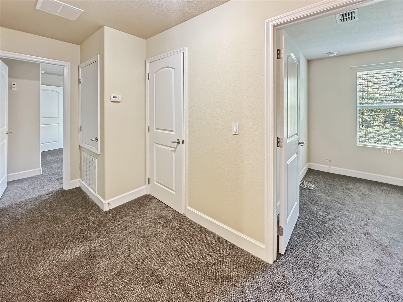 Image 21 of 38 For 2864 Eastham Lane